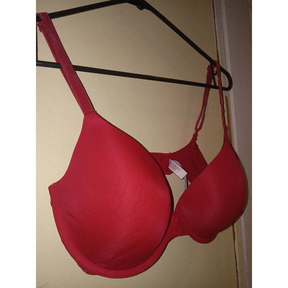 Victoria's Secret Red Underwire Uplift Semi Demi Bra‎ 34DD